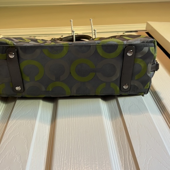 Purse - Picture 2 of 6